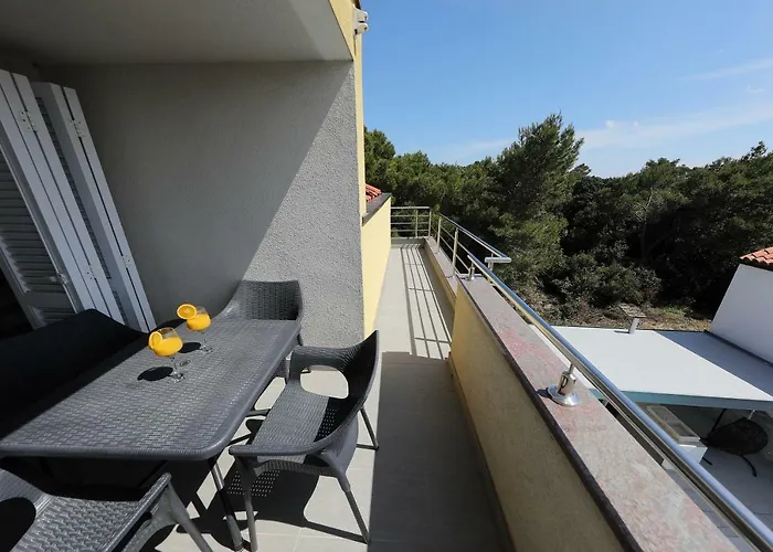 Luxury Nada With Pool Lejlighed