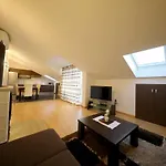 Luxury Nada With Pool
