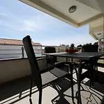 Luxury Nada With Pool Apartment *
