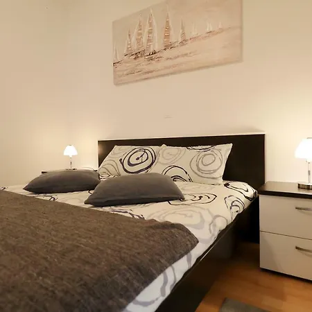 Luxury Nada With Pool Apartamento