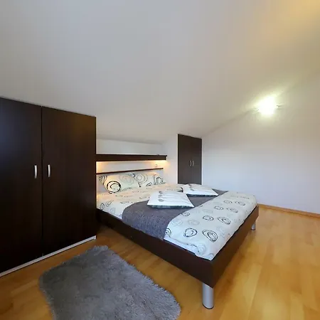 アパート Luxury Nada With Pool *