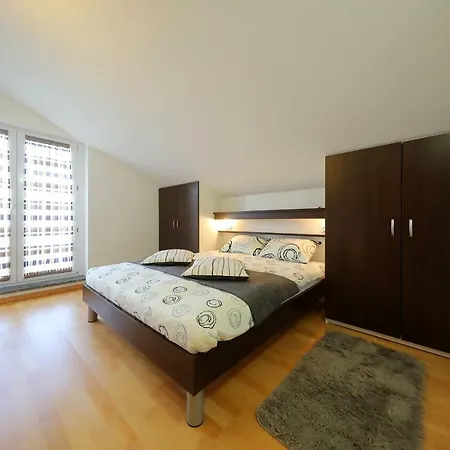 アパート Luxury Nada With Pool *