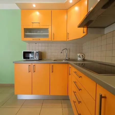 Luxury Nada With Pool ペトルチャネ