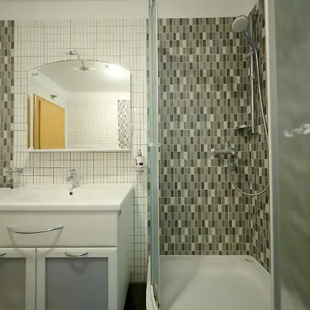 Luxury Nada With Pool